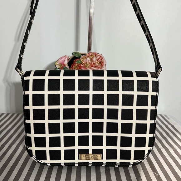 NWOT Kate Spade Laurel Way Carsen Crossbody Checker Coated Canvas $278 - Picture 1 of 6